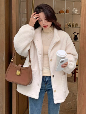 DAZY Casaco de Pelúcia com Bolso e Ombros Caídos, Botões Casuais de Inverno para Senhoras, Casaco Feminino Branco Liso com Bolso e Ombros Caídos, Gola Regular, Uso Diário Casual, Jaqueta Feminina de Outono