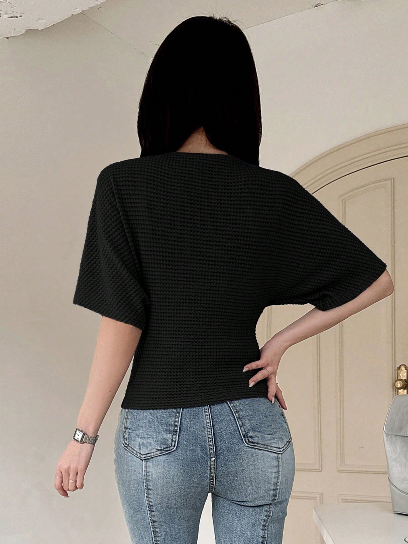 Dazy Designer Camiseta Texturizada com Decote em V e Pregas Feminina de Verão