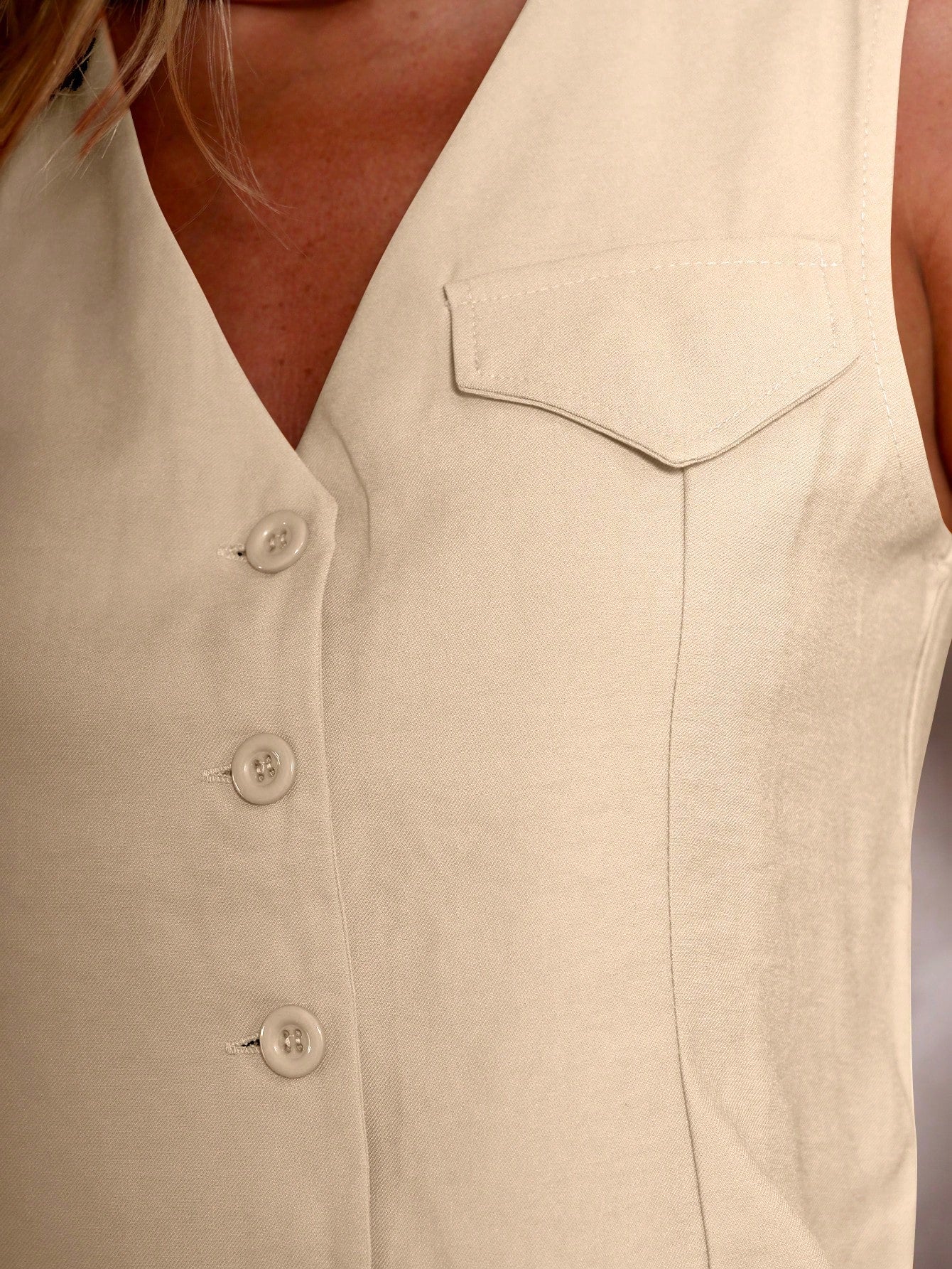 SHEIN EMILI CONJUNTO PORFISSINAIS COLETE E CALCA ALFAIATARIA