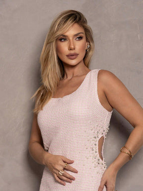 SHEIN ALIKA Vestido feminino /curto / alças grossa/ decote quadrado/ vazado na cintura/ com apliques de pérolas e strass/ fechamento em zíper nas costas/ plissado/ forrado