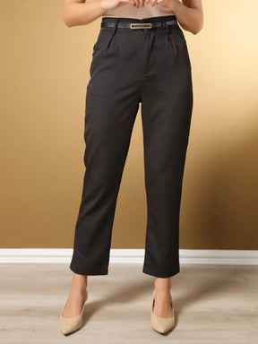 Calças femininas alfaiataria básica com cinto preto