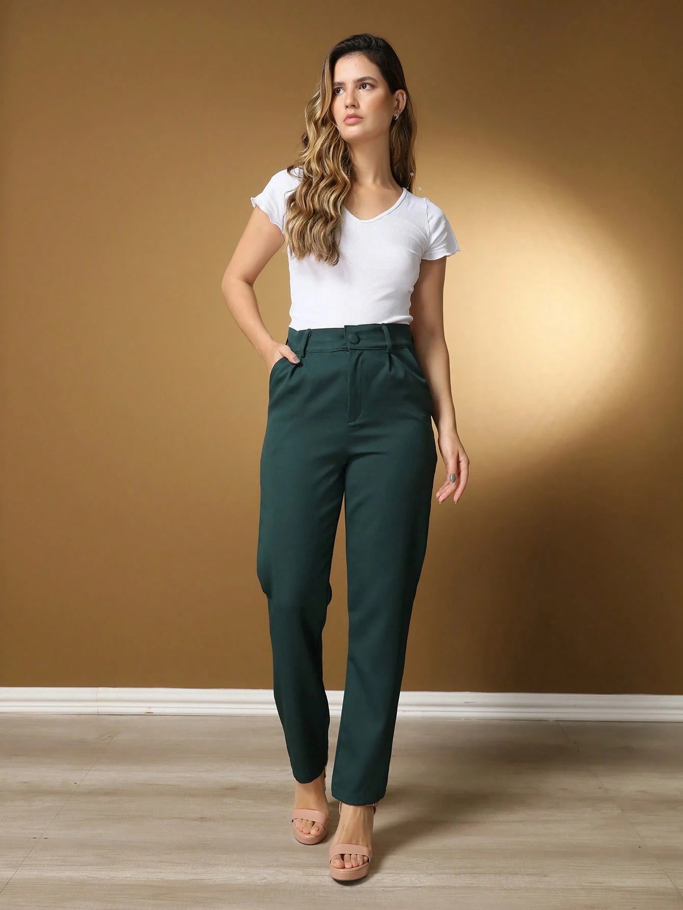 Calças femininas/calça alfaiataria/ calça básica / calça elegante/ calça skinny/ calça blogueira/calça da moda