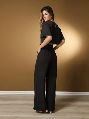 Conjunto feminino de alfaiataria blusa manga curta com calça reta ótimo para usar no trabalho dia a dia casual premium acabamento pespontado