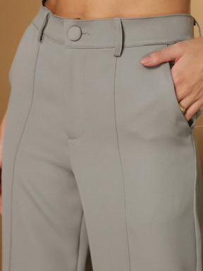 Conjunto feminino de alfaiataria blusa manga curta com calça reta ótimo para usar no trabalho dia a dia casual premium acabamento pespontado