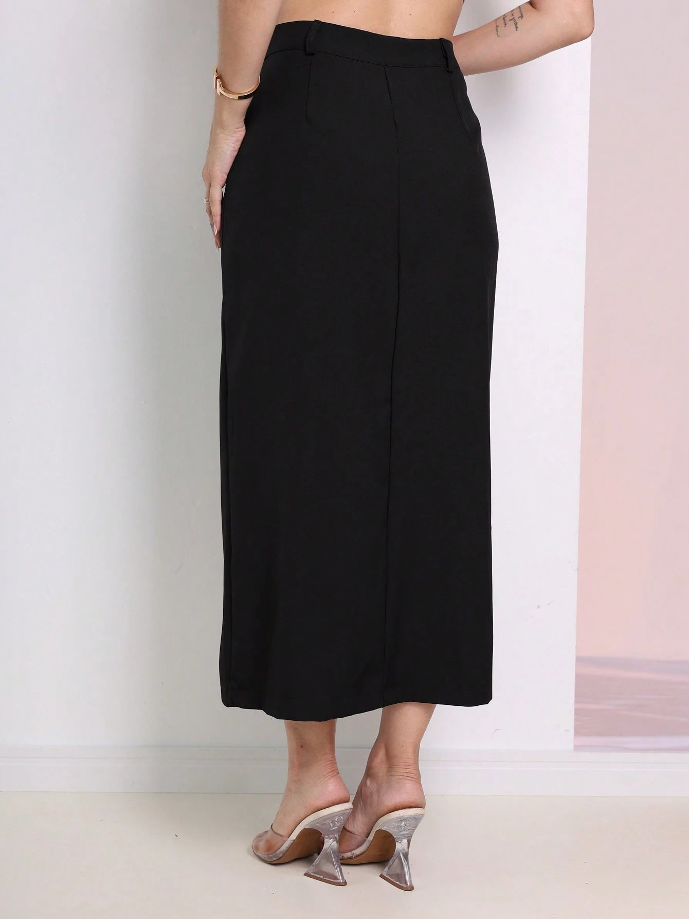 Vendedor Indicado
SAIA ALFAIATARIA ABERTA