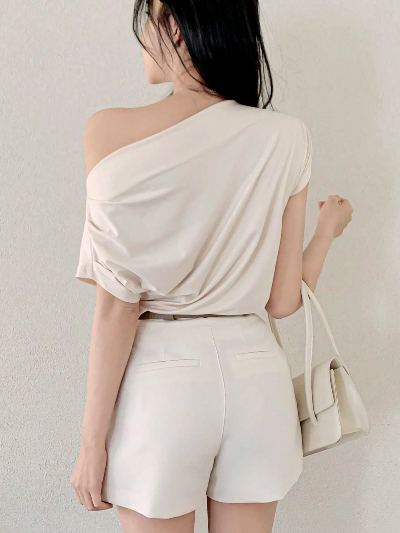 DAZY Top Feminina Estilo Francês Decote Amplo, Manga Curta, T-shirt, Top Ombro Caído