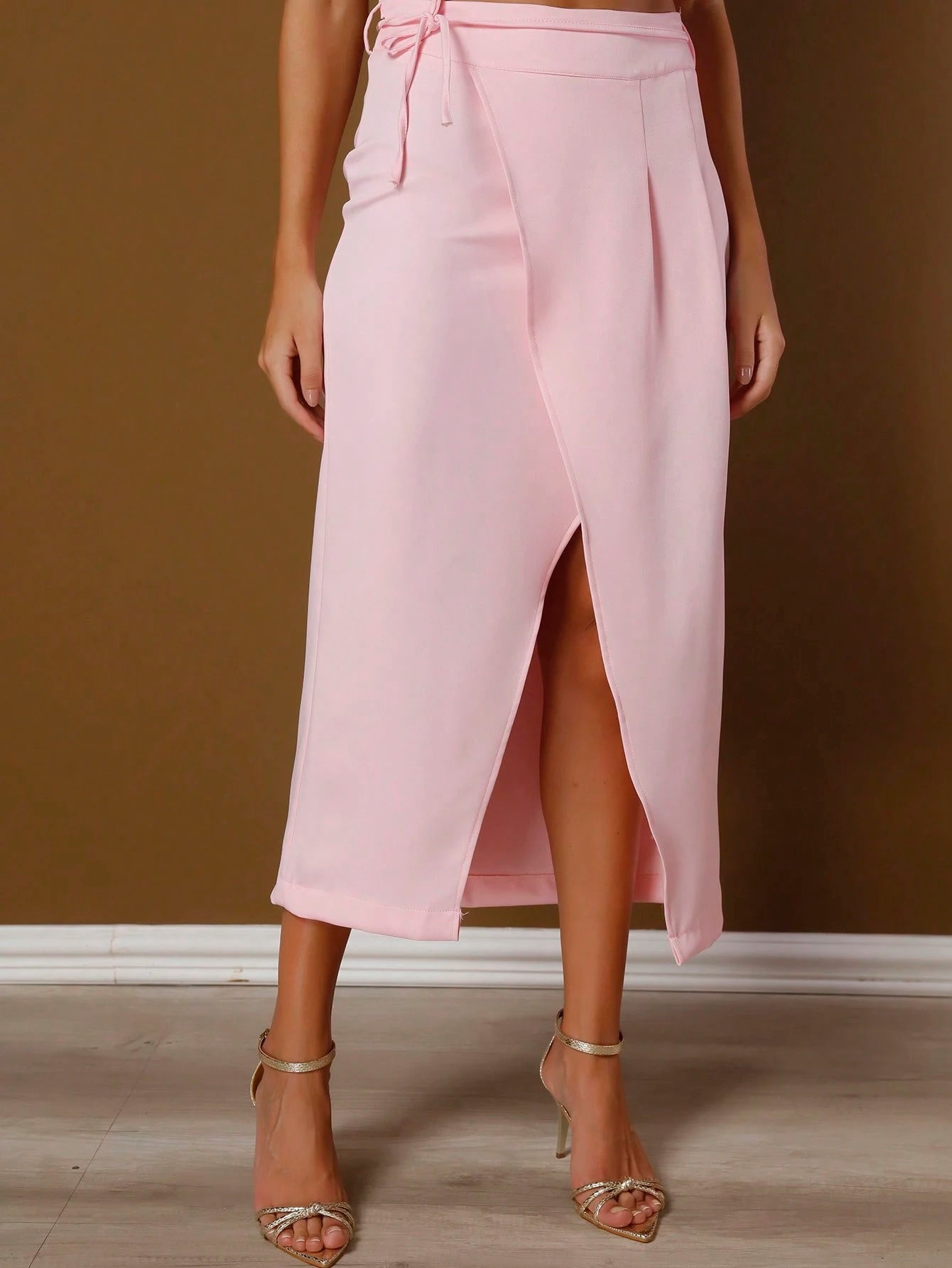 CONJUNTO 2025 últimas modas populares saia suspensórios terno feminino mais vendidos novos produtos