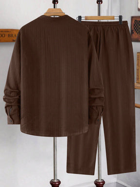 Manfinity Homme Conjunto de Camisa de Manga Longa e Calça Longa Masculino, Minimalista e Elegante, Adequado para o Verão, Conjunto de Duas Peças para Homens, Roupas de Outono