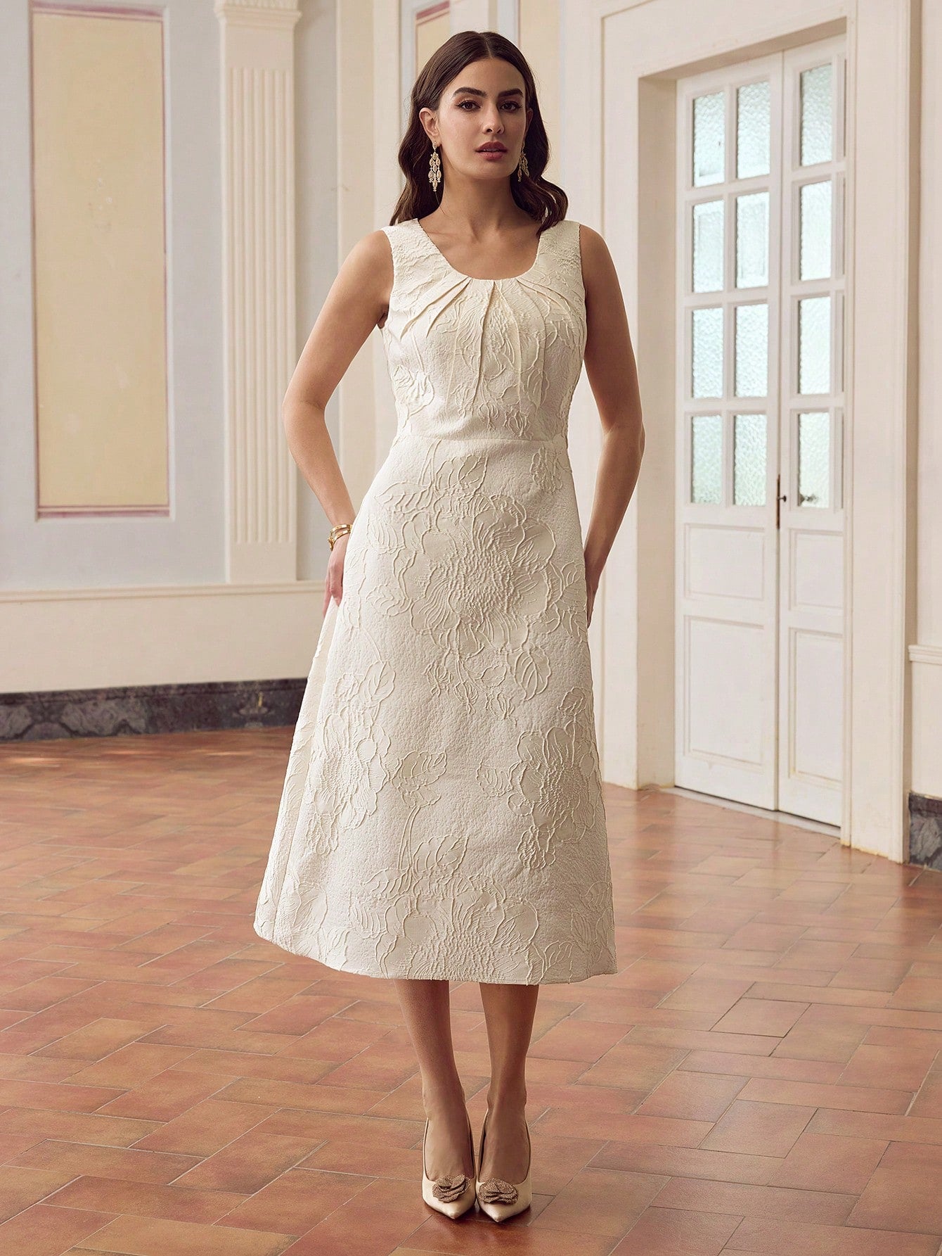 ZEYLAH Vestido Jacquard, Decote em U, Plissado, Sem Mangas