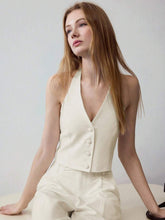 Top Marlowe Halter com Fechamento Elegante