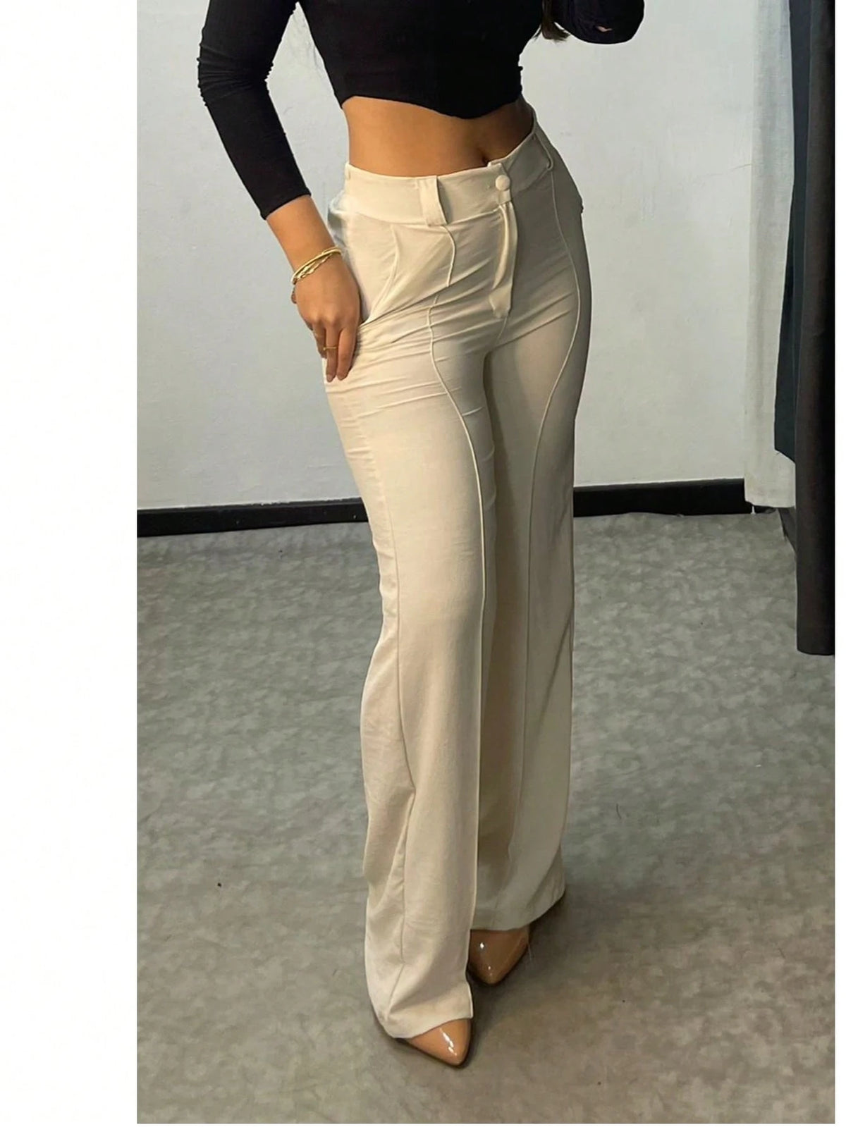 CALÇA PANTALONA NO TECIDO DUNA