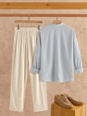 HIMLAND Conjunto de Camisa Listrada Casual e Calça de Cor Sólida em Flanela de Linho Estilo Japonês, Roupas Confortáveis