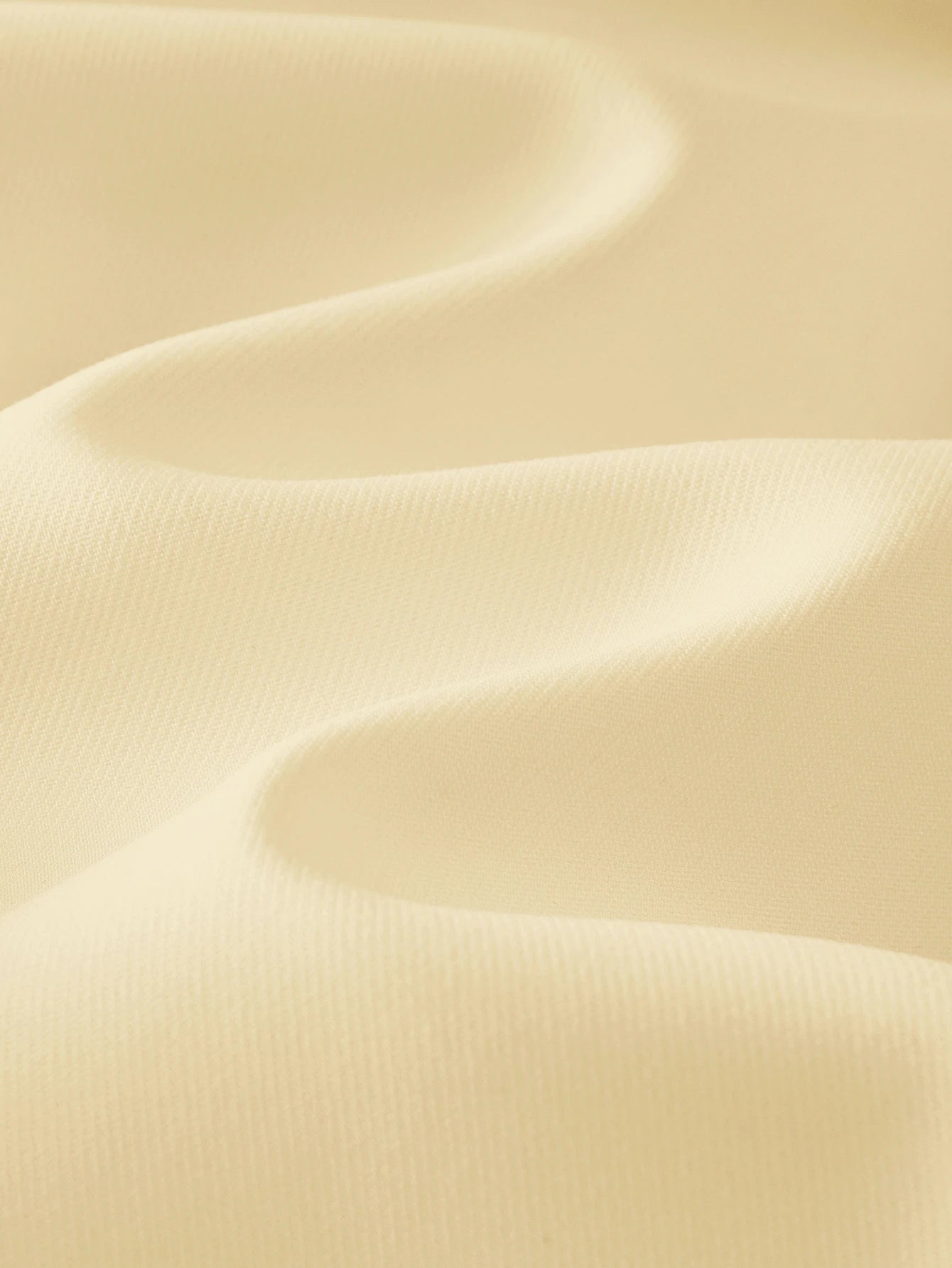 Top Marlowe Halter com Fechamento Elegante